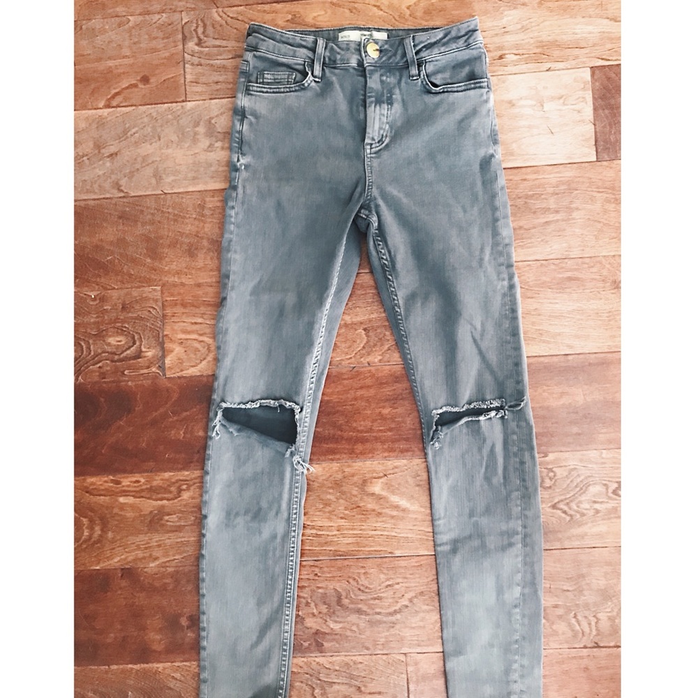 Topshop soft grey distressed skinny jeans